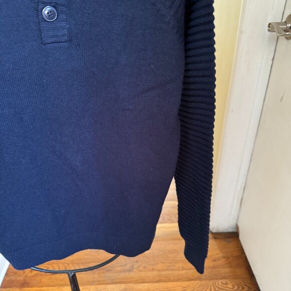 STUDIO 8T KNIT SWEATER MEN SZ MEDIUM KNIT BLACK/BLUE COLOR - Picture 4 of 5